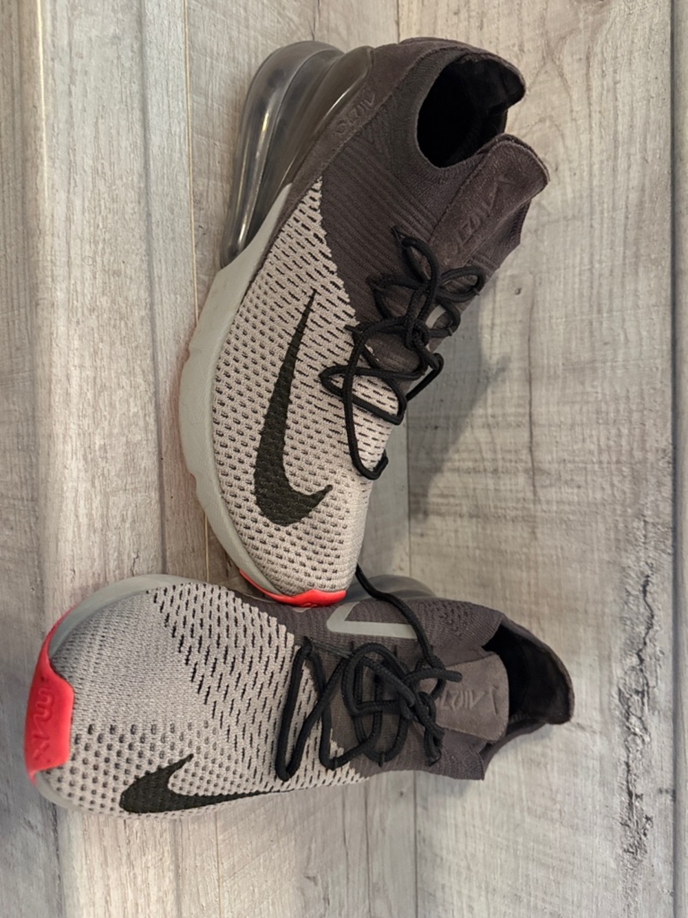 Nike Gray Knit 270 Sneakers with Black Swoosh and Red Toe Accent
